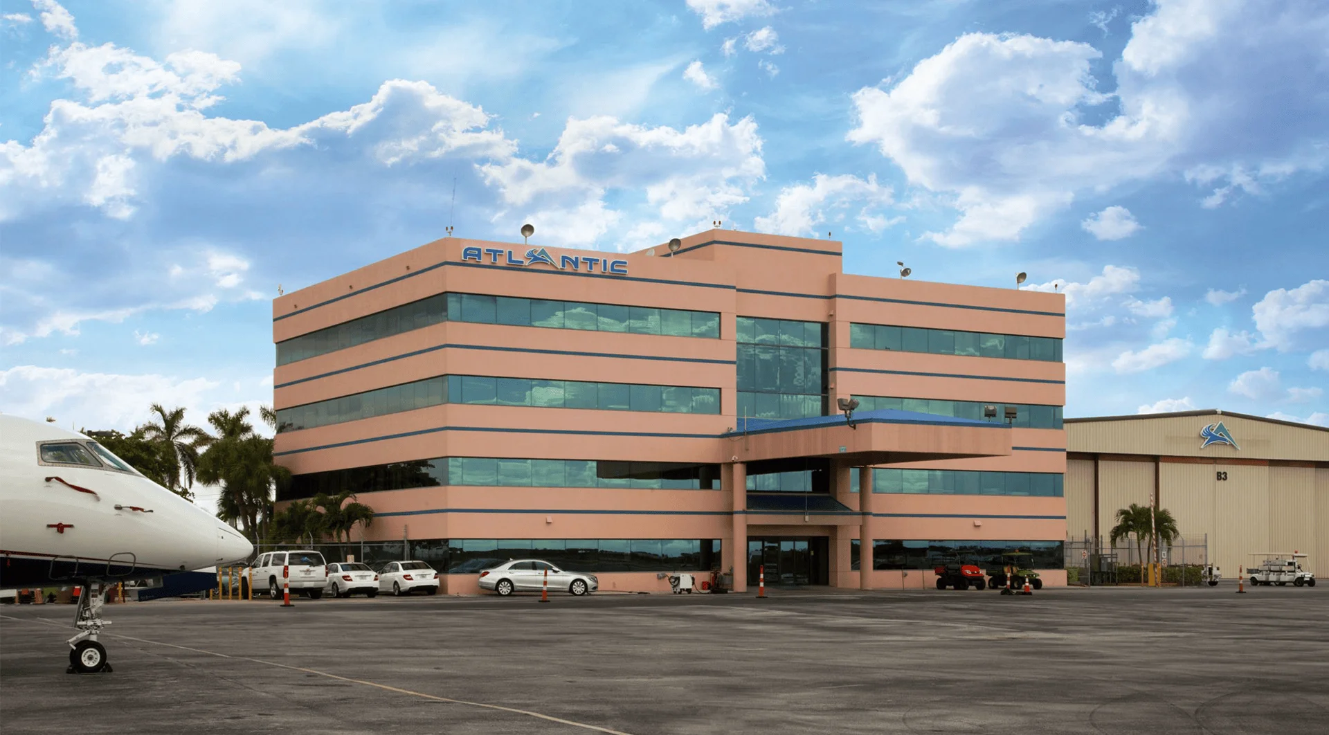 Atlantic Aviation FBO at the Boca Raton Airport